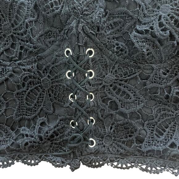 Romwe Womens Black Lace Up Front Corset Size Small Zip Up Back Cropped Top Y2K - Picture 2 of 5